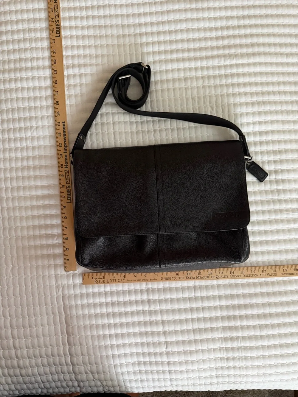 Coach Camden Black Pebbled Leather Messenger Bag with Adjustable Strap EUC